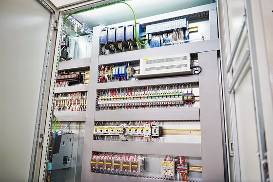 Aluminium-oxide wikkeling coating apparatuur Vacuüm wikkeling koper / aluminium metallizing apparatuur