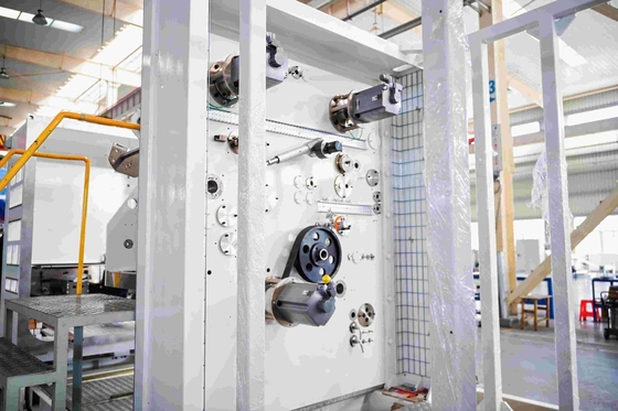 Vacuüm wikkeling Koper / aluminium metallisatieapparatuur Metalen coatings Wikkelsysteem