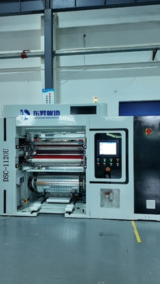 wikkel- en snijmachine voor kraftpapier